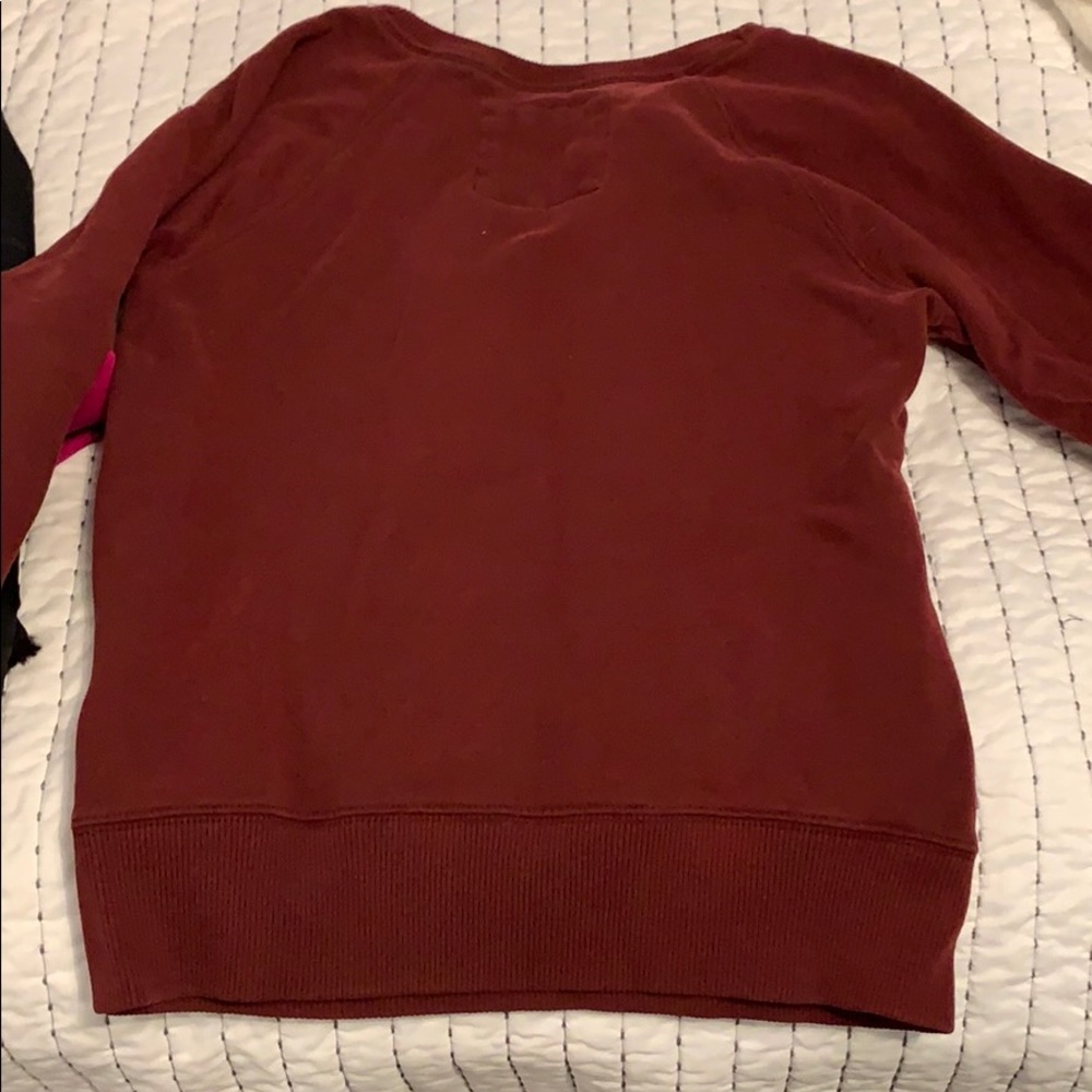 Pullover - Picture 2 of 2